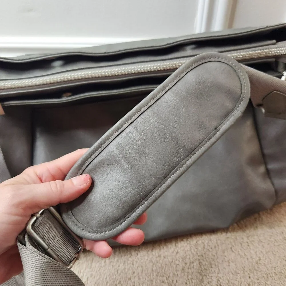 Beis The Diaper Bag Grey Tote Bag Pockets Shoulder Strap Crossbody Large
